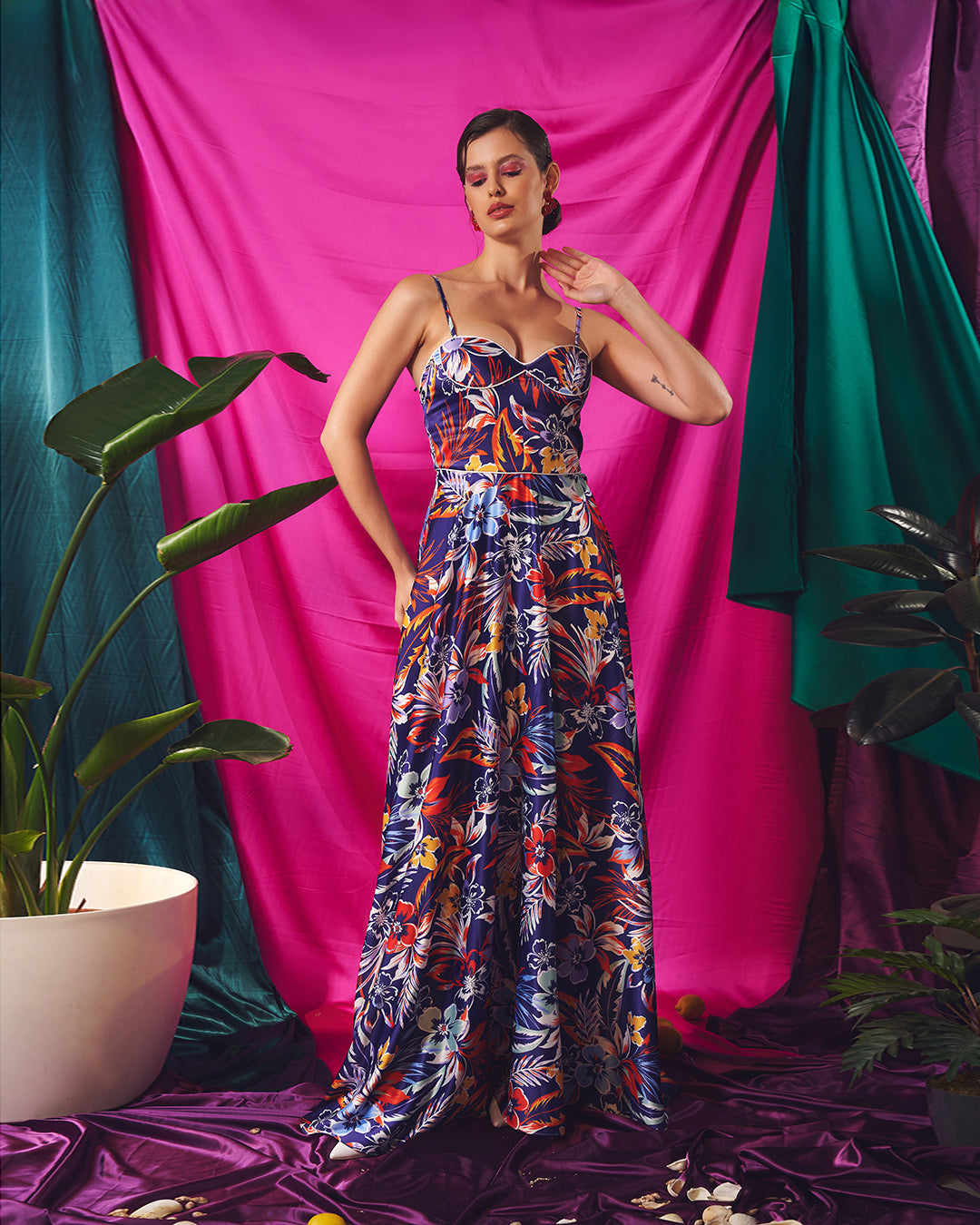 Liora – Bustier Maxi Dress in Twilight Tropic